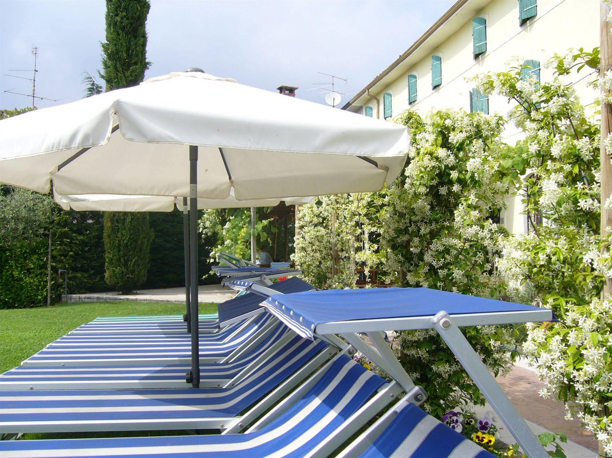 La Tinassara Panzió Lazise Kültér fotó